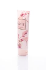 CREMA-CORPORAL-EFECTO-LOVELY-VELVET-DE-236GR.BC-064_AA0566_2