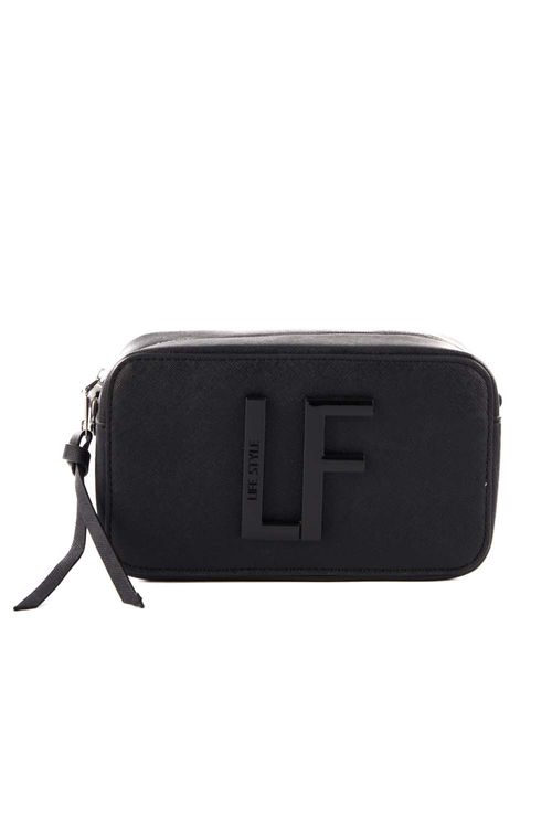 Bolso pequeño con practico diseño