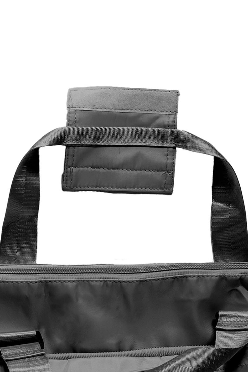 BOLSO-DEPORTIVO-CON-COMPARTIMIENTOS-EXTERNOS-Y-ASA.BO572_000001_3