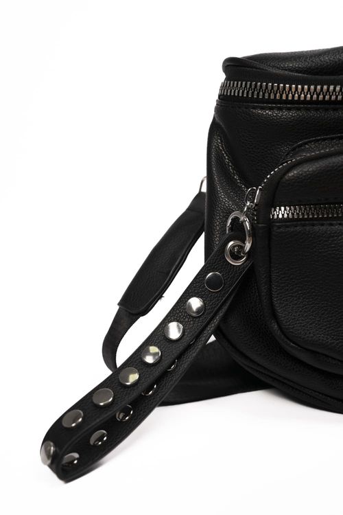 Bolso pequeño con diseño metalizado
