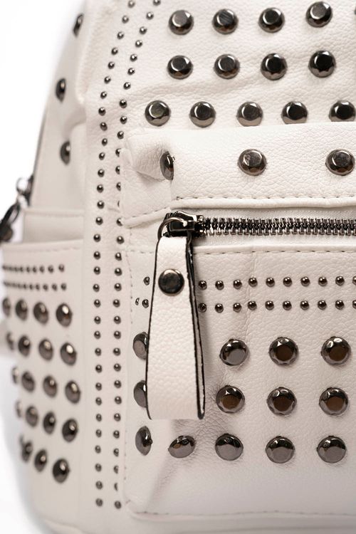 Bolso tipo morral mediano metalizado con bolsillos internos