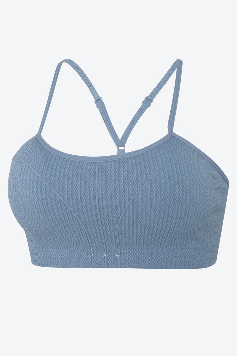 Top-x2-tipo-seamless-con-tirantes-cruzados-y-textura-espiga.MJ138-038_000123_2