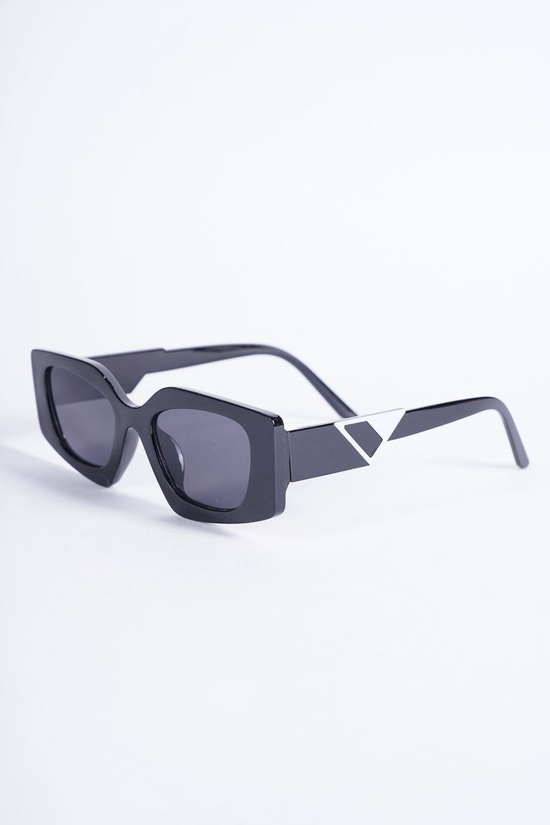 GAFAS-DE-SOL-CON-DISENO-CASUAL-Y-EN-TALLA-UNICA.GF384_000001_2