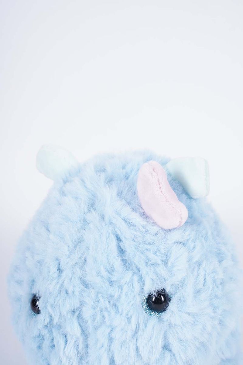 PELUCHE-PEQUENO-CON-DISENO-DE-BALLENA.FJP009_000023_3