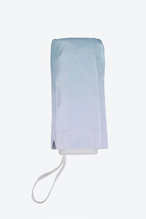 Sombrilla de mano plegable