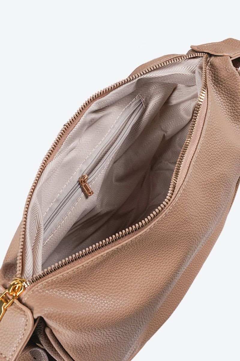 BOLSO-CASUAL-CON-COMPARTIMIENTOS-INTERNOS.BO965_000018_3