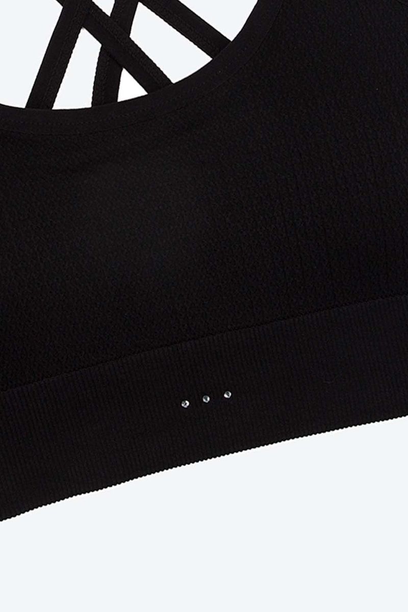 Top-x2-tipo-seamless-tirantes-cruzados-y-textura-espiga.MJ138-039_000123_4