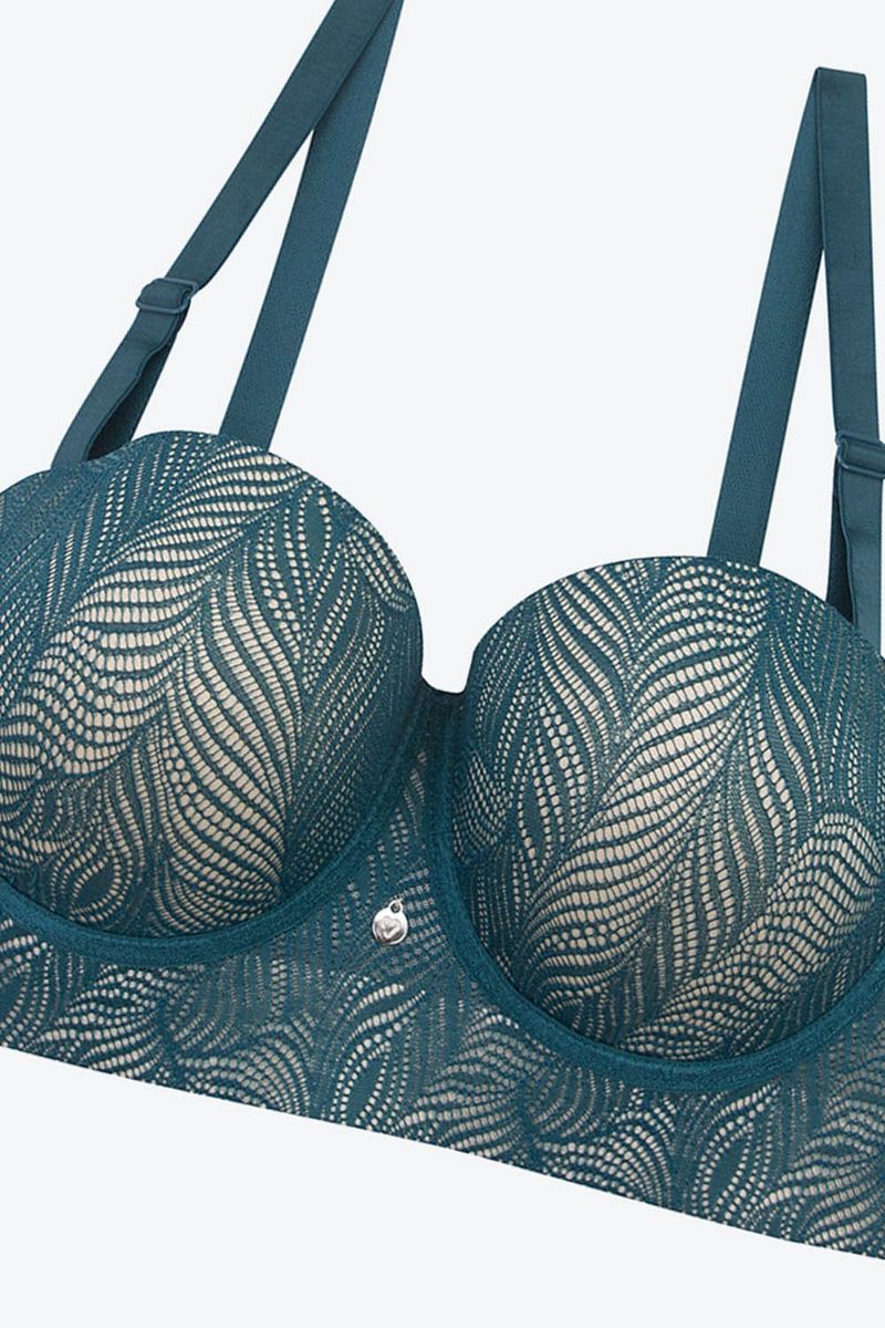 BRASIER-EN-DISENO-STRAPLESS-EN-ENCAJE-COPA-B.IG178-004_000030_5