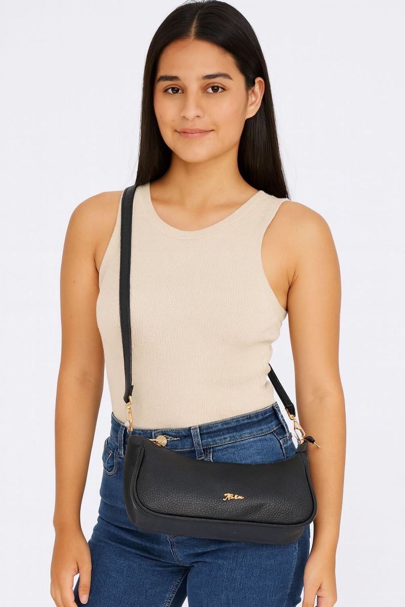 BO1002-BOLSO-POM-POM_01