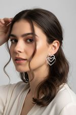 BM729 ARETES HEART SHINY_01