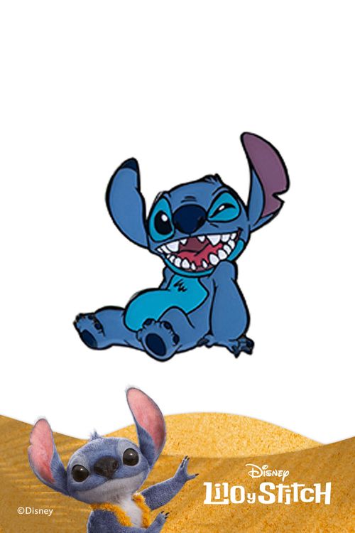 Pin con diseño de stitch sonriendo