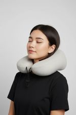 CJ302-ALMOHADA-VIAJE-GRIS-CLARO_01