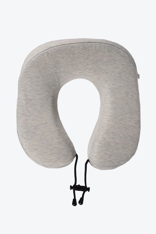Almohada para viaje con diseño ergonómico