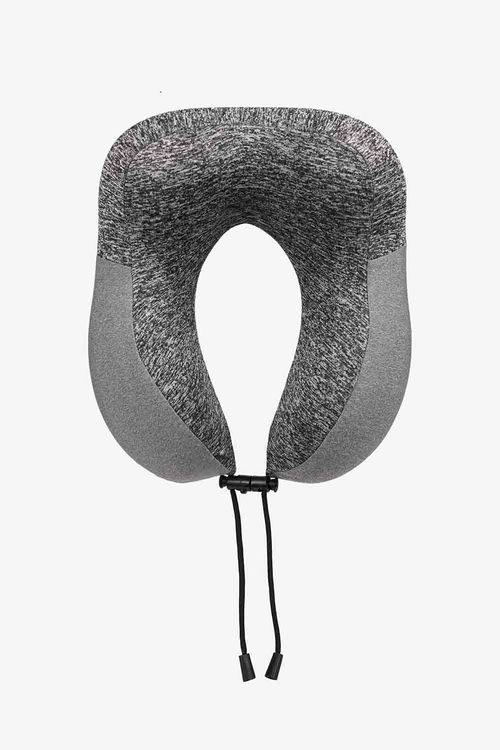 Almohada de viaje ergonomica ideal para trayectos largos