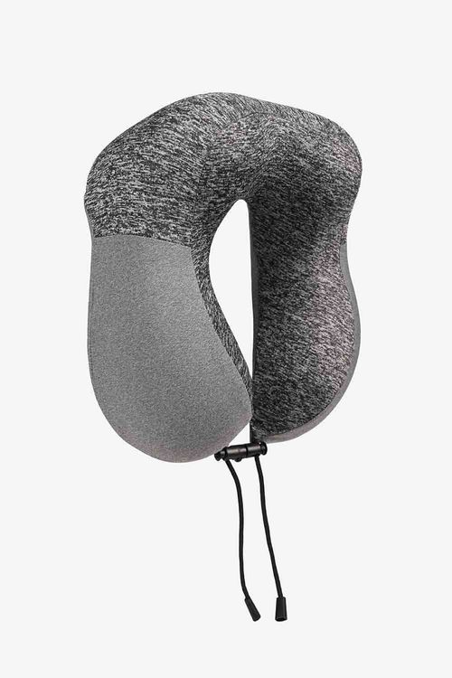 Almohada de viaje ergonomica ideal para trayectos largos