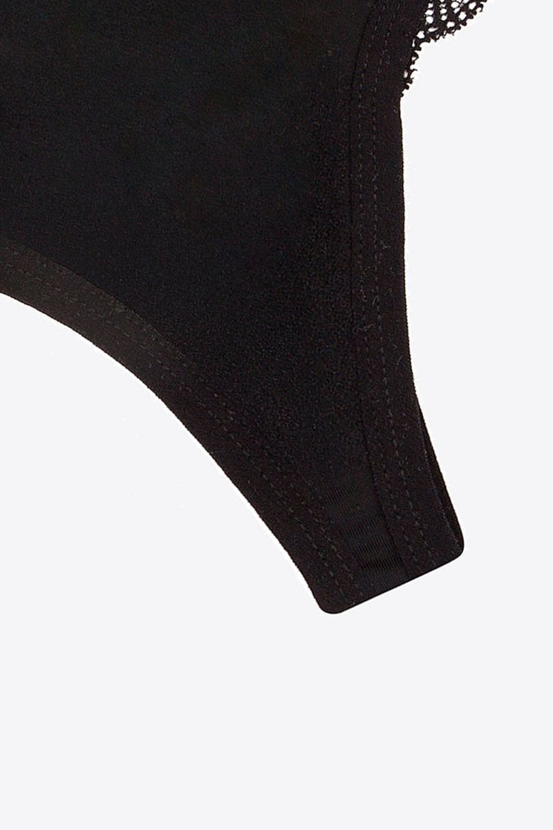 PANTY-TIPO-BRASILERA-PAQUETE-X3-EN-ENCAJE-Y-MICROFIBRA.EM107-022_010312_6