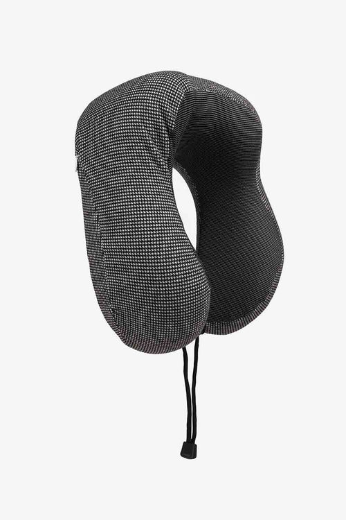 Almohada de viaje con diseño ergonómico y correas ajustables