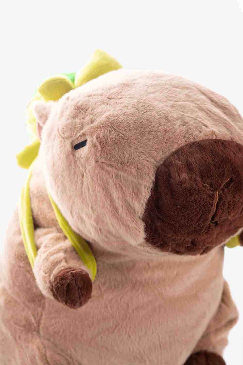 PELUCHE-CAPIBARA-MORRAL-DE-50CM.JF088_000531_2