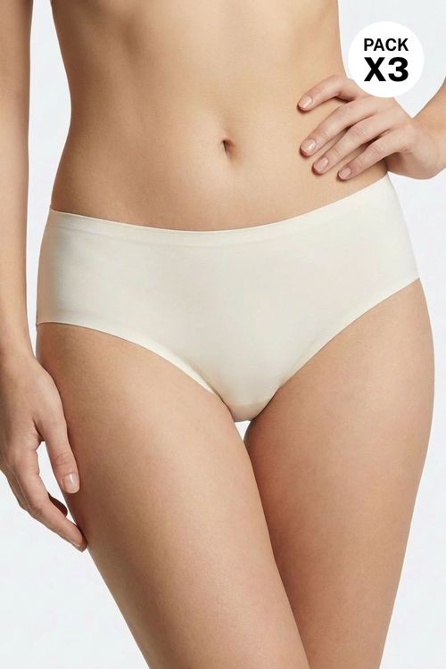 Panty tipo hipster elaborado en microfibra satinada paquete x3