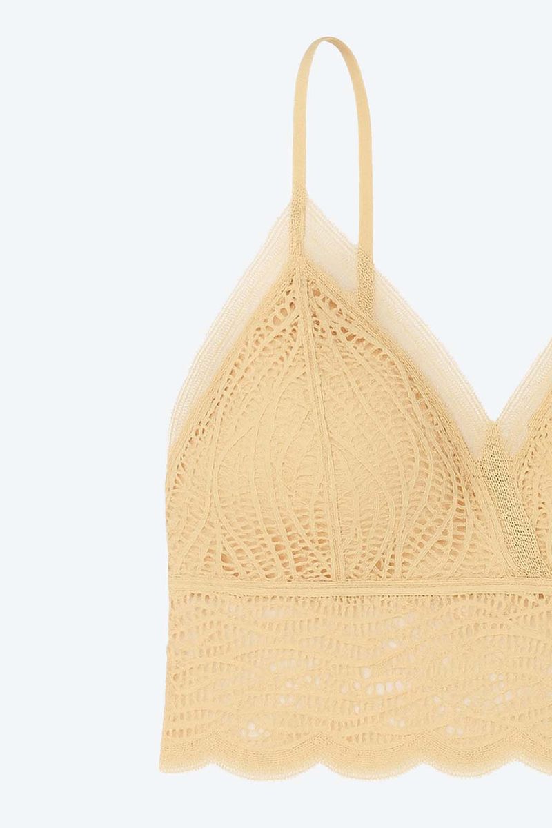 TOP-CON-SILUETA-TRIANGULAR-EN-ENCAJE.EM109-037_000005_2