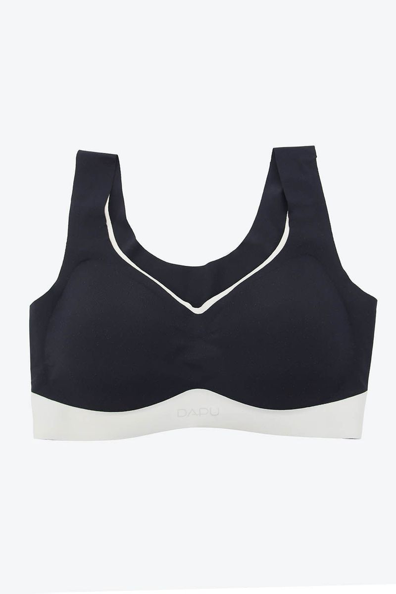 Top-Con-Escote-Triangular-Corte-Laser-En-Microfibra-Negro-Tm