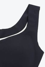 Top-Con-Escote-Triangular-Corte-Laser-En-Microfibra-Negro-Tm