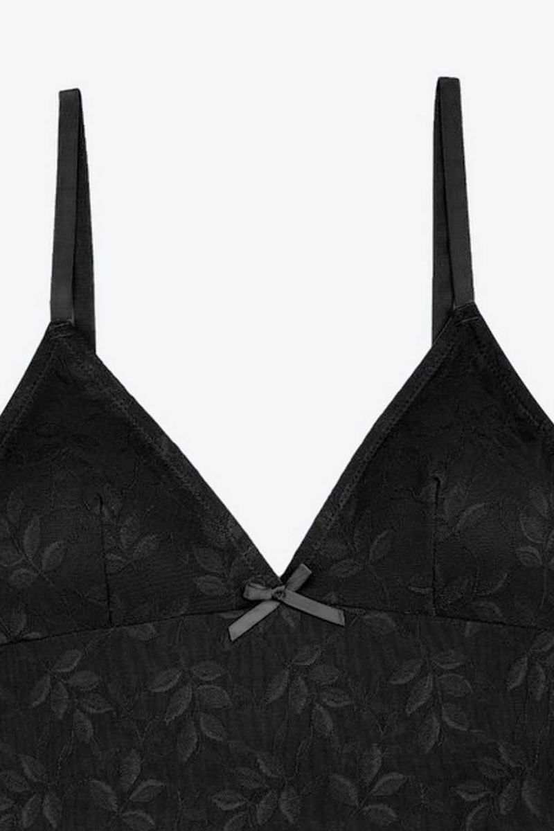 Body-En-Malla-Con-Encaje-Y-Escote-Triangular-Negro-Tl