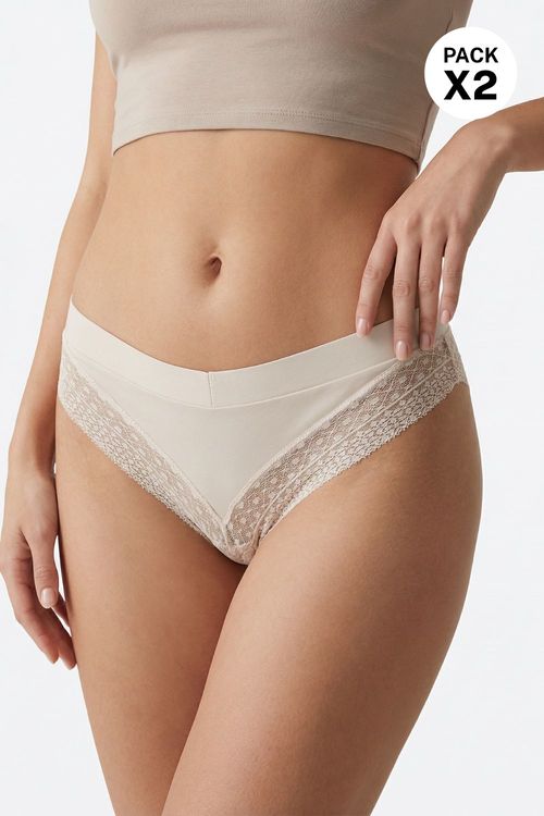 Brasilera en microfibra con detalle en encaje parquete x2